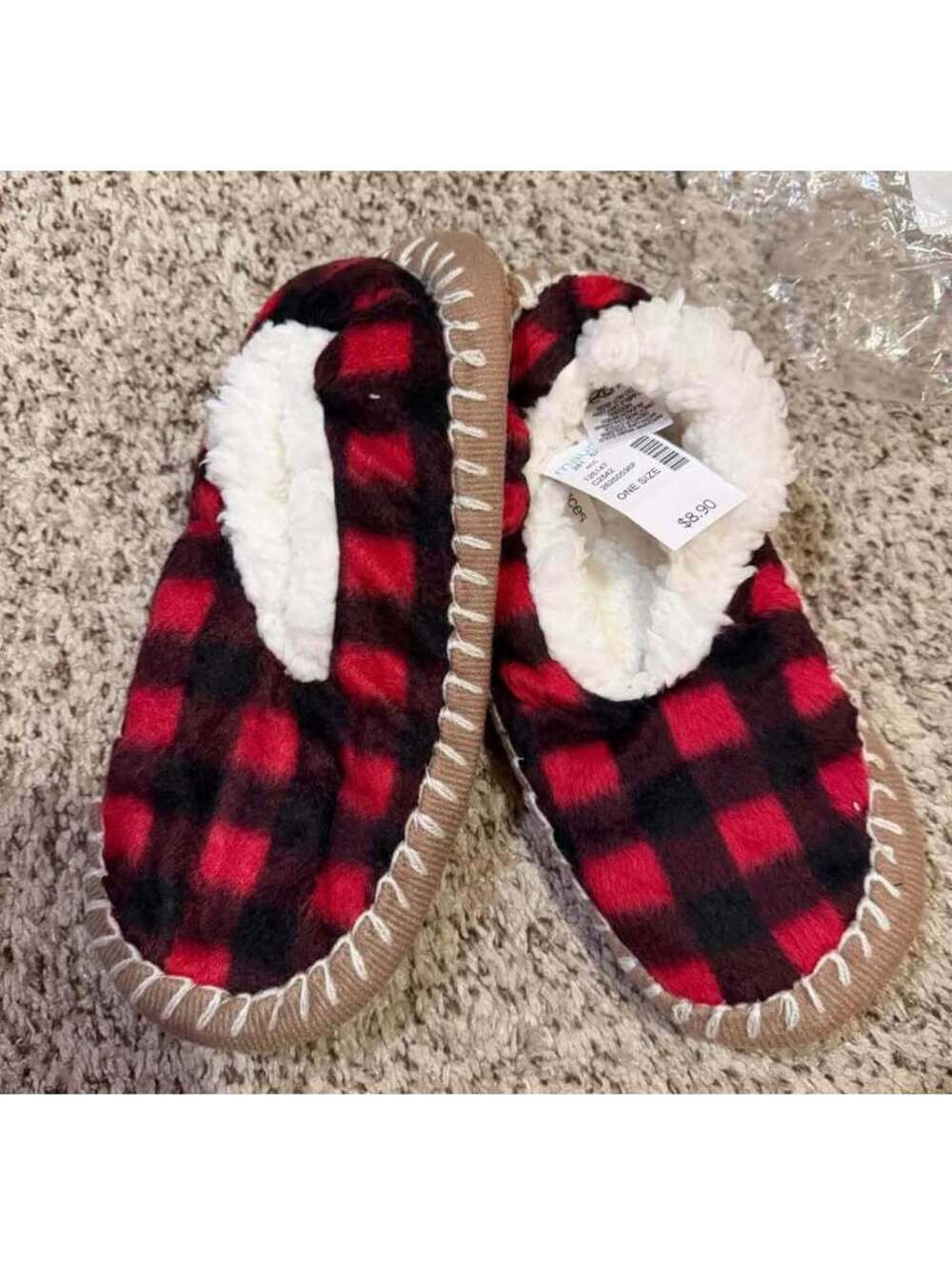 New! Women’s Maurices Slippers - One
Size Buffalo Plaid! Makes a great gift!